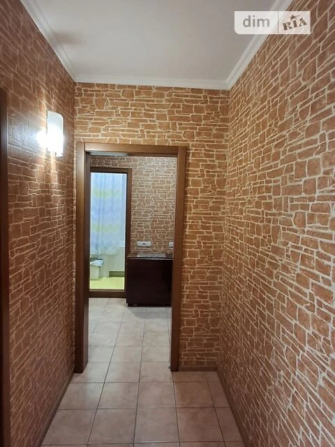 Продаж 3к квартири 70 кв. м на вул. Милославська 39/48 • ID