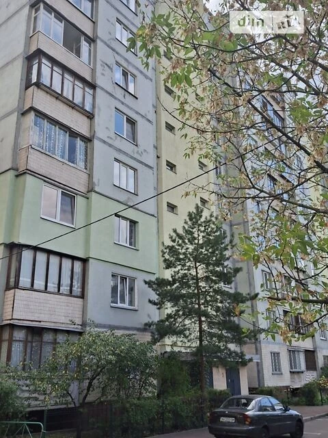 Продаж 3к квартири 70 кв. м на вул. Милославська 39/48 • ID
