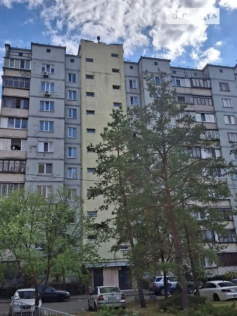 Продаж 3к квартири 70 кв. м на вул. Милославська 39/48 • ID