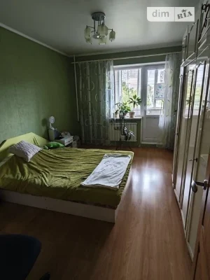 Продаж 3к квартири 70 кв. м на вул. Милославська 39/48 • ID