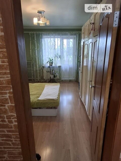 Продаж 3к квартири 70 кв. м на вул. Милославська 39/48 • ID