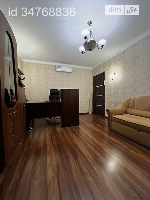 Продаж 2к квартири 102 кв. м на вул. Героїв полку АЗОВ 4В •