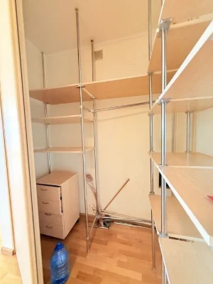 No commission! 3 rooms 100 sq. m. Voucher! Certificate! Resolution!