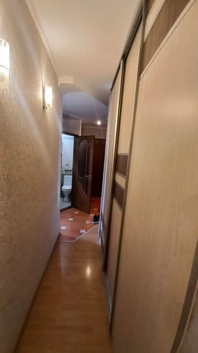 Продаж 2 кімн квартири в тихому центрі