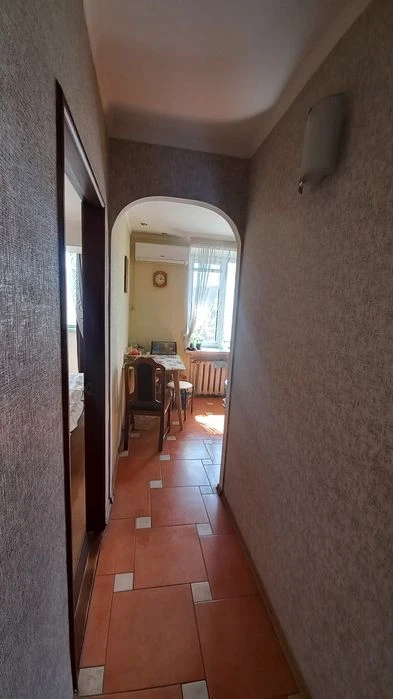Продаж 2 кімн квартири в тихому центрі