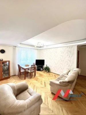 Без комісії Продаж 3к квартира євро-трьошка з кап ремонтом Д