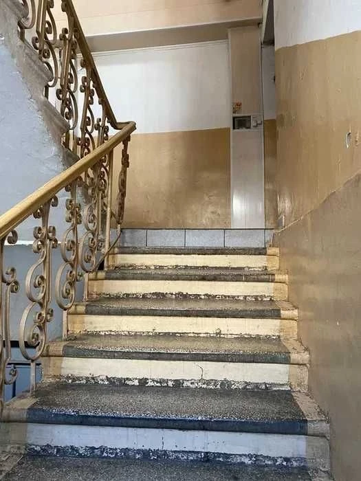 Продаж квартири Саксаганського 15