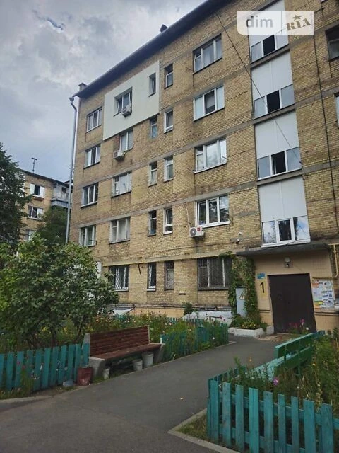 Продаж 1к квартири 27 кв. м на вул. Шолом-Алейхема 11А • ID