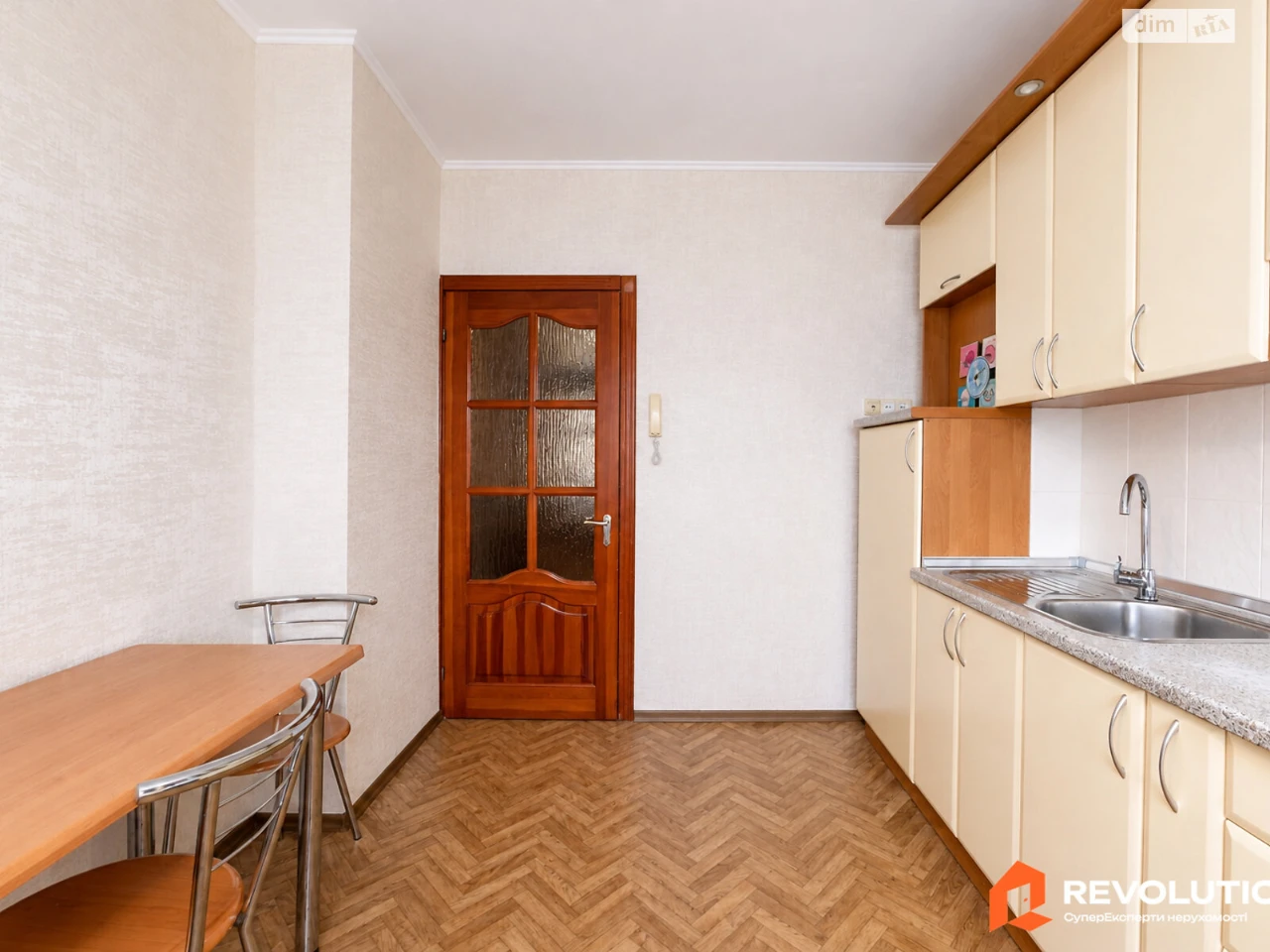 Продаж Квартира Харківський Масив
