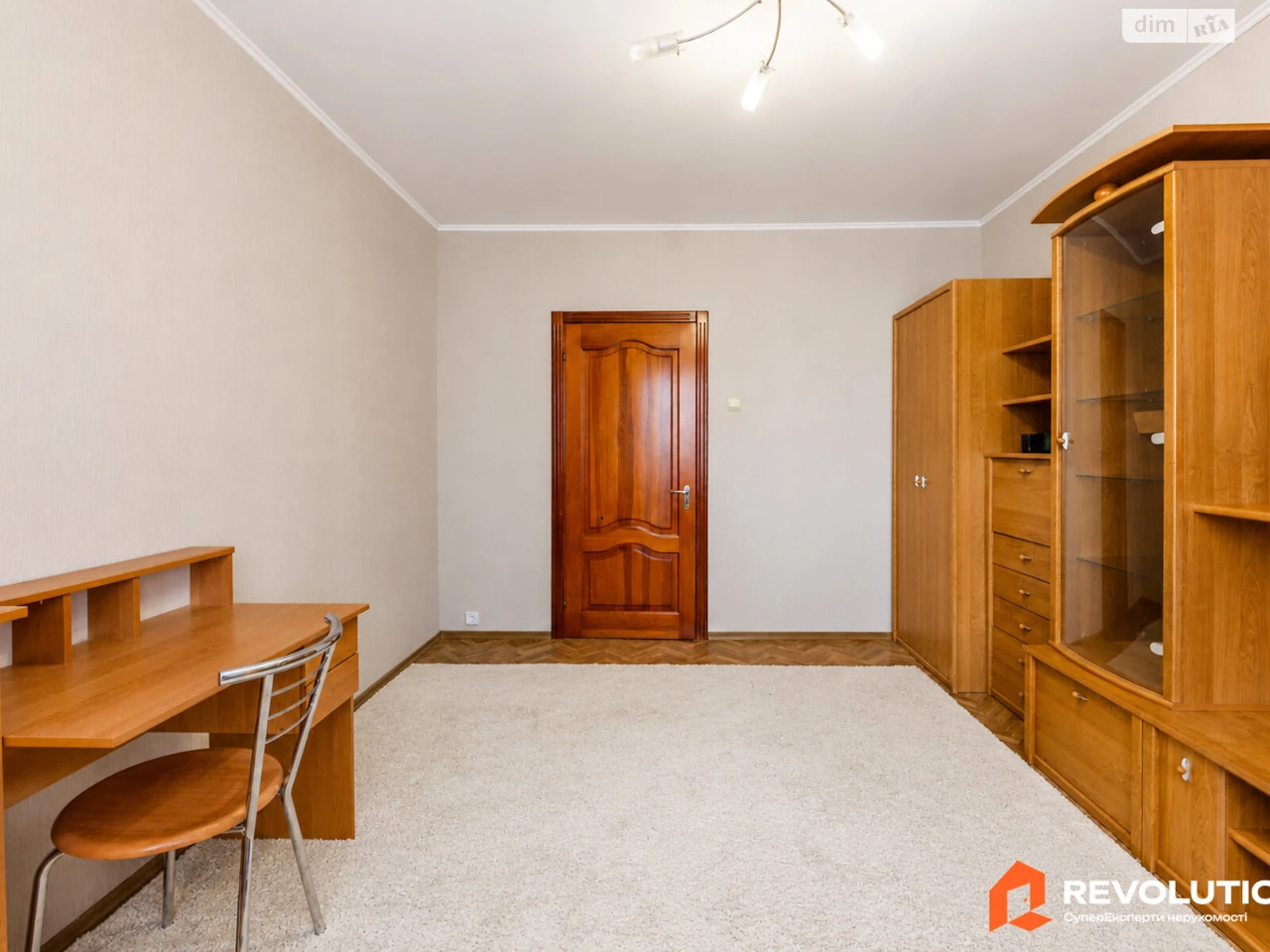 Продаж Квартира Харківський Масив