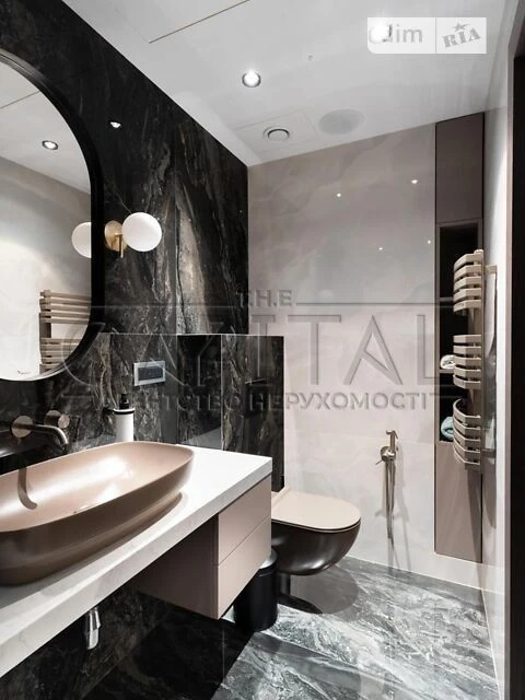 Продаж 3к квартири 105 кв. м на вул. Антоновича 44 • ID 3476
