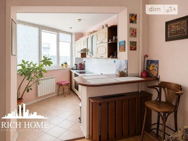 Sale of 2-room apartment 72.2 sq. m. on Mykoly Lavrukhina St. 5 • I
