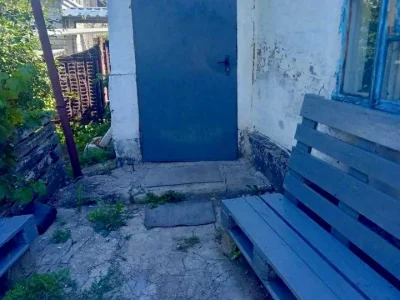 Будинок. Дніпро, Ізюмська вул.