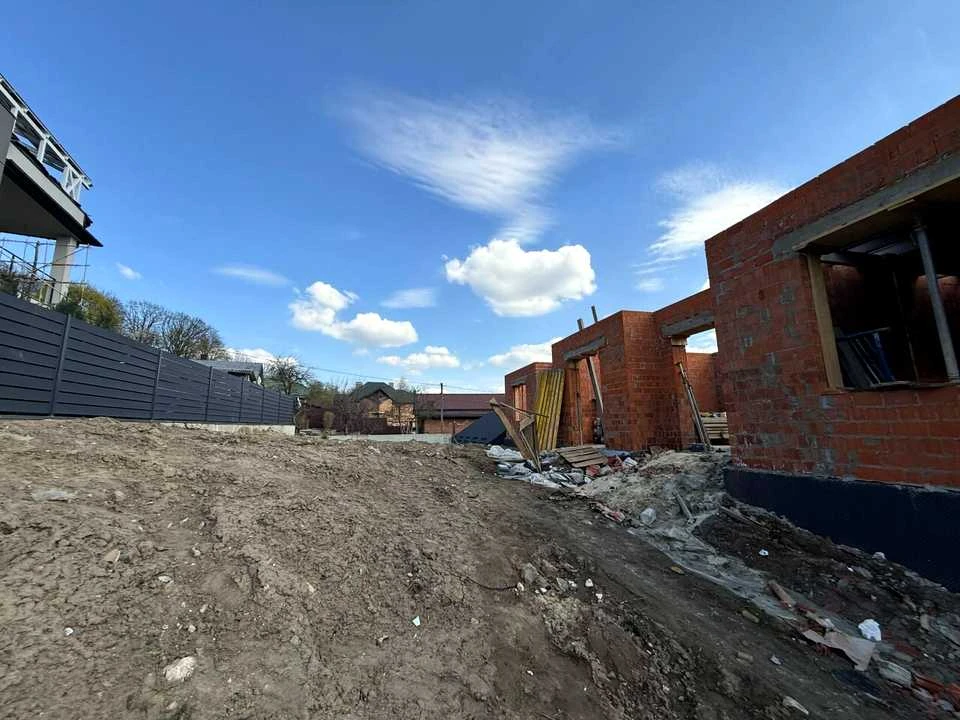 Будинок. Львів, Замарстинівська вул. ()