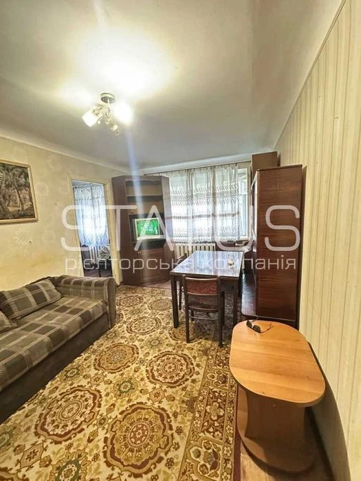 код 9153 Трикімнатна квартира центральна частина міста