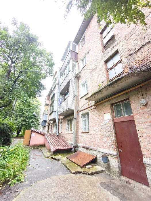 Продаж 2-кімн квартира, цегла, 3/4 на Охтирській