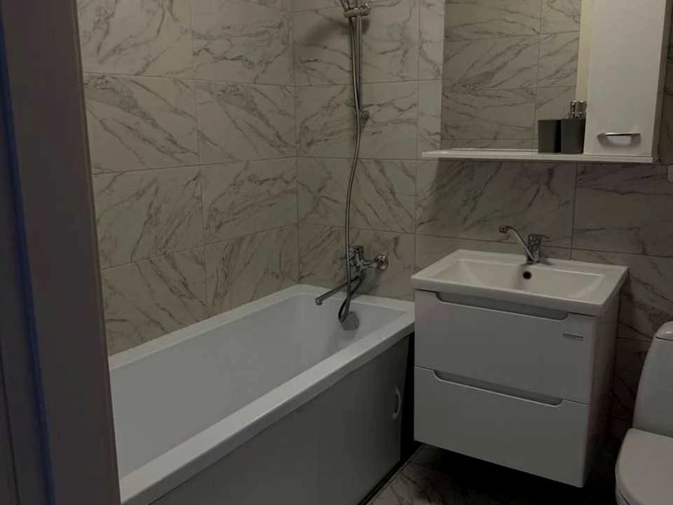 Apartment. Kharkiv, Dragomanova St.