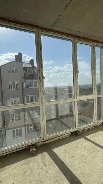 Продаж двокімнатної квартири 2-к