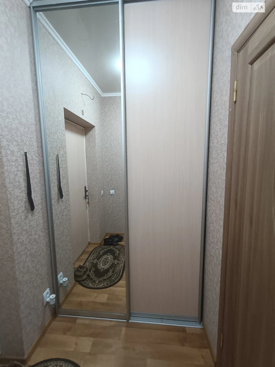 Продаж Квартира Виставка