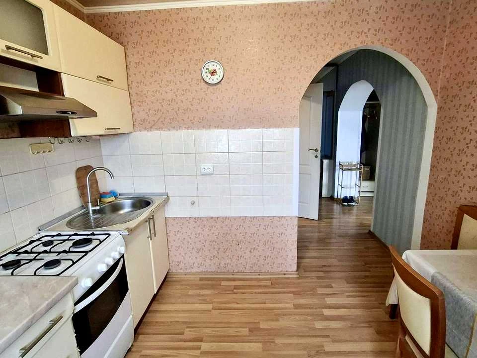 Квартира. Днепр, Квитки Цисык ул. (Игры Королевой)