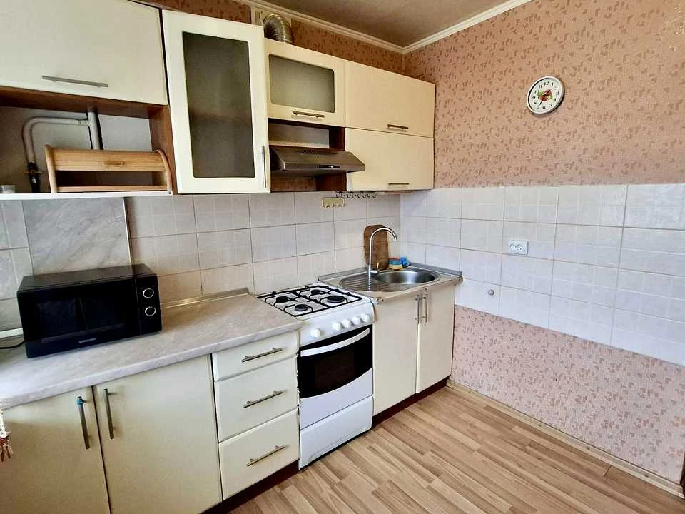 Квартира. Днепр, Квитки Цисык ул. (Игры Королевой)