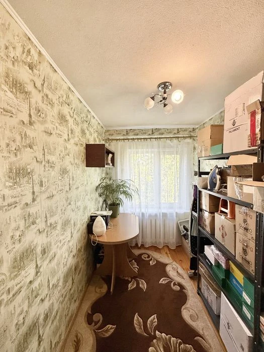 Продаж 3-кімн квартири по вул Козача