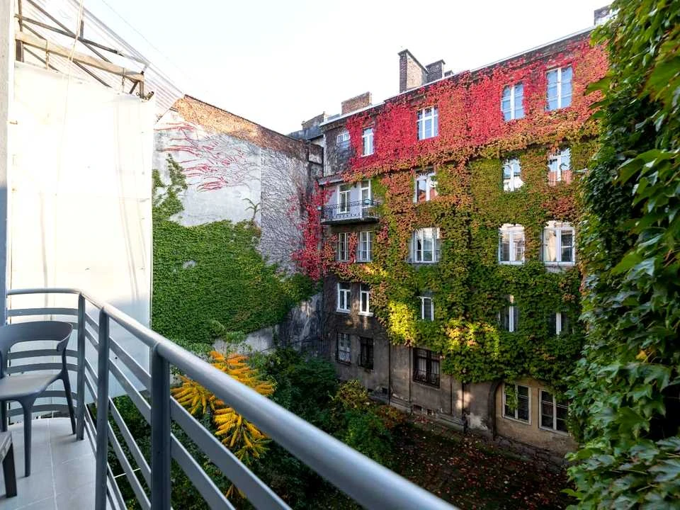 Квартира. Львів, Костя Левицького вул. ()