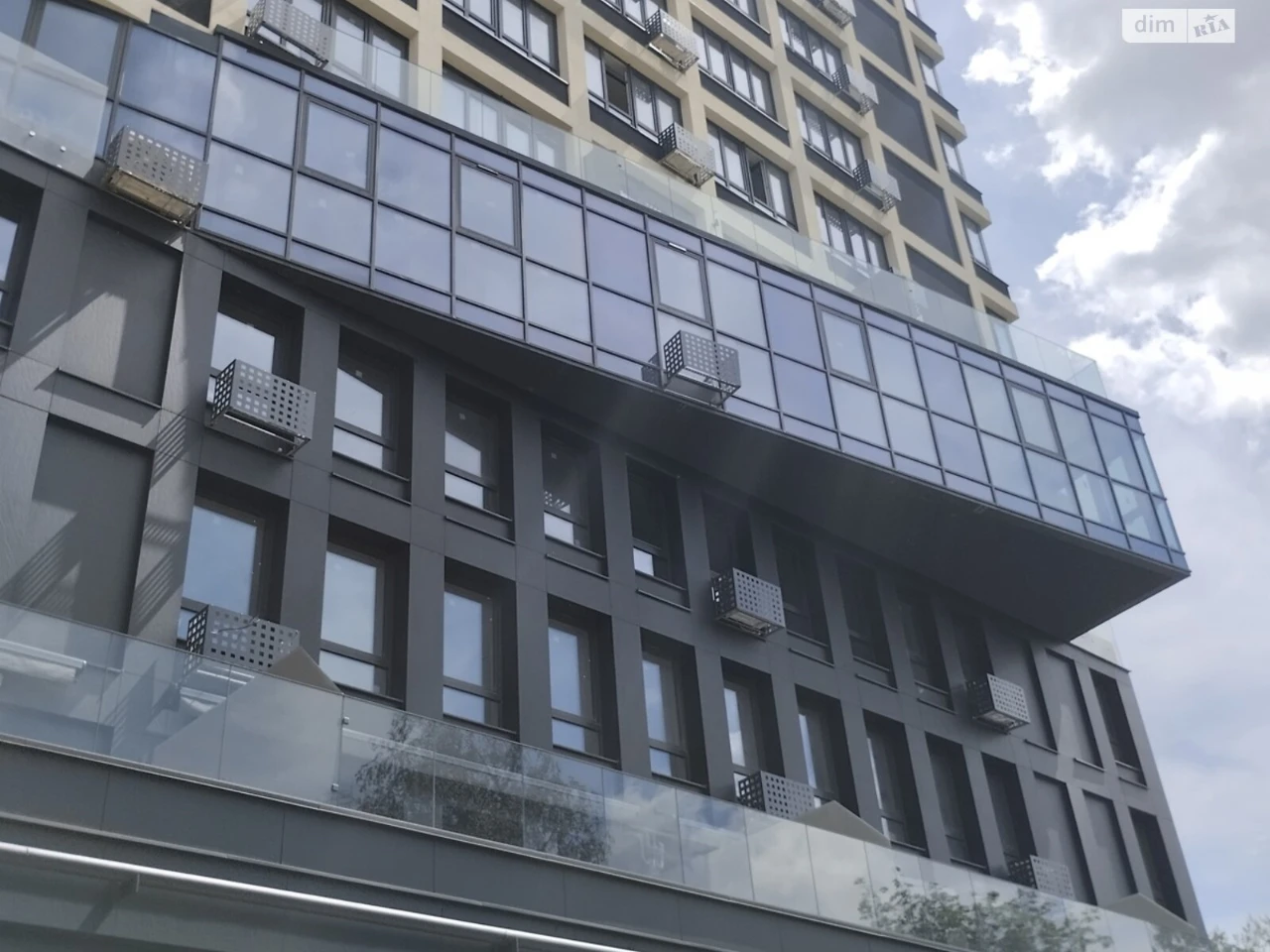 Довгострокова Оренда Квартира Наукова