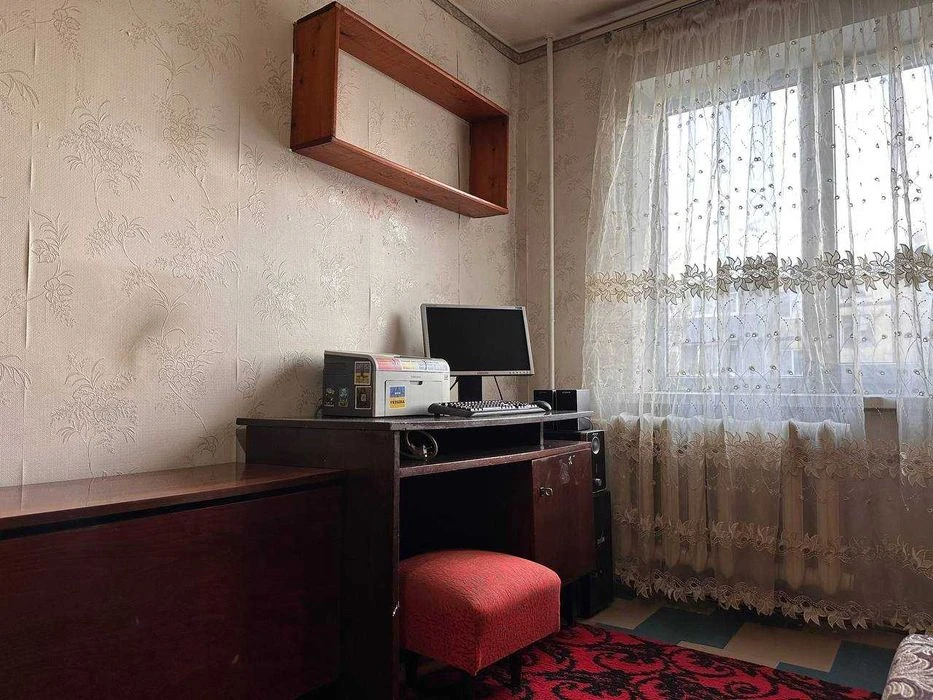 Buy an apartment in Kalnyshevskogo district on Batumskaya, 52