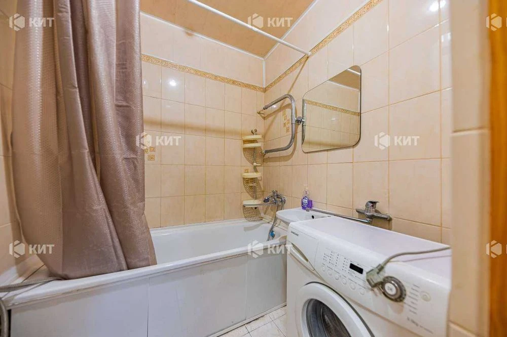2k, 56m2 Center (m. Yaroslava Mudrogo, ul. Alchevskikh 17)