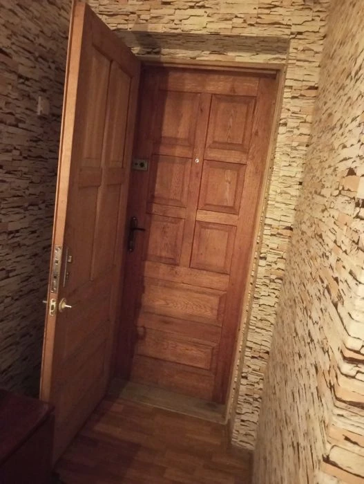 Two-room apartment for sale on Odesskaya Street