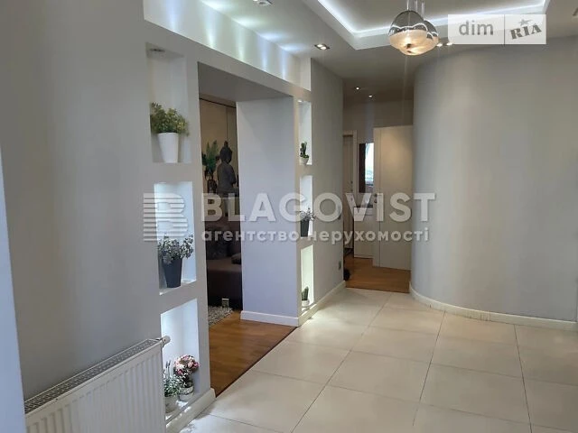 Sale of 1-room apartment 47.9 sq. m on Dniprovska embankment 1A • ID 34