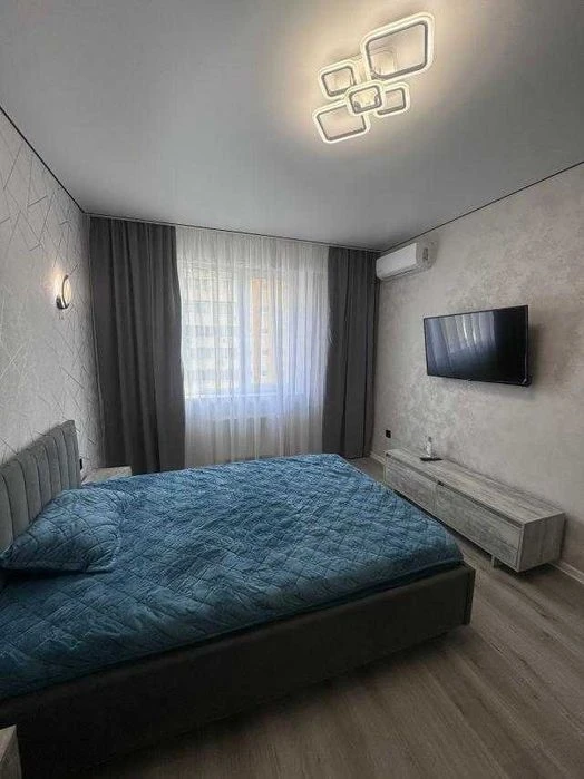 1к квартира на Сахарова в новом доме