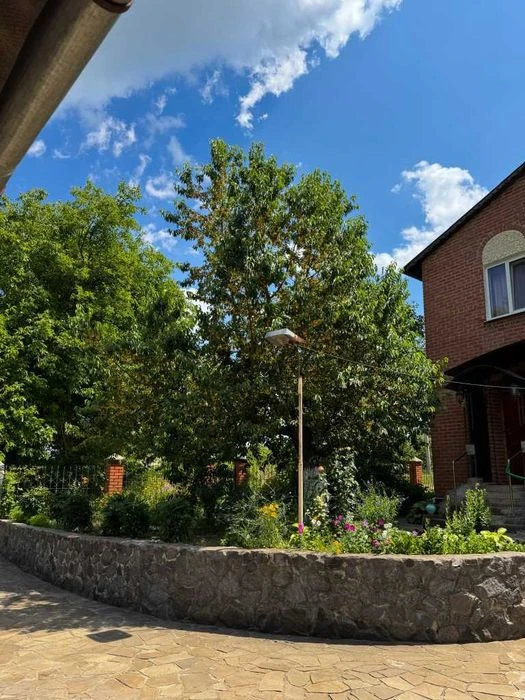 Продається просторий будинок у Тахтауловому — лише 7 км від