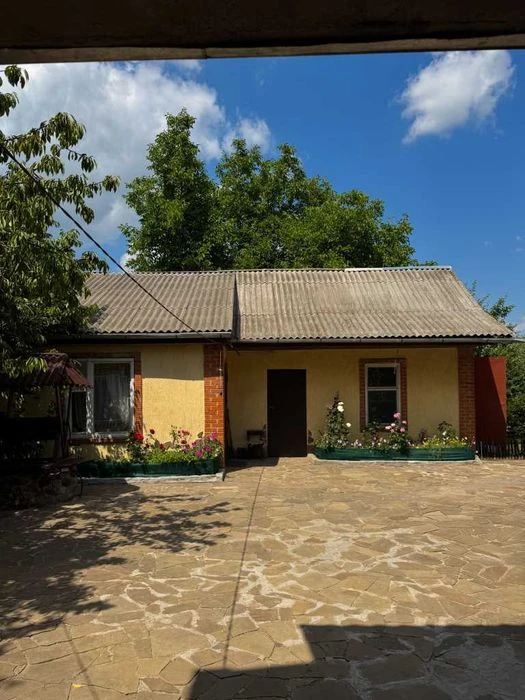 Продається просторий будинок у Тахтауловому — лише 7 км від