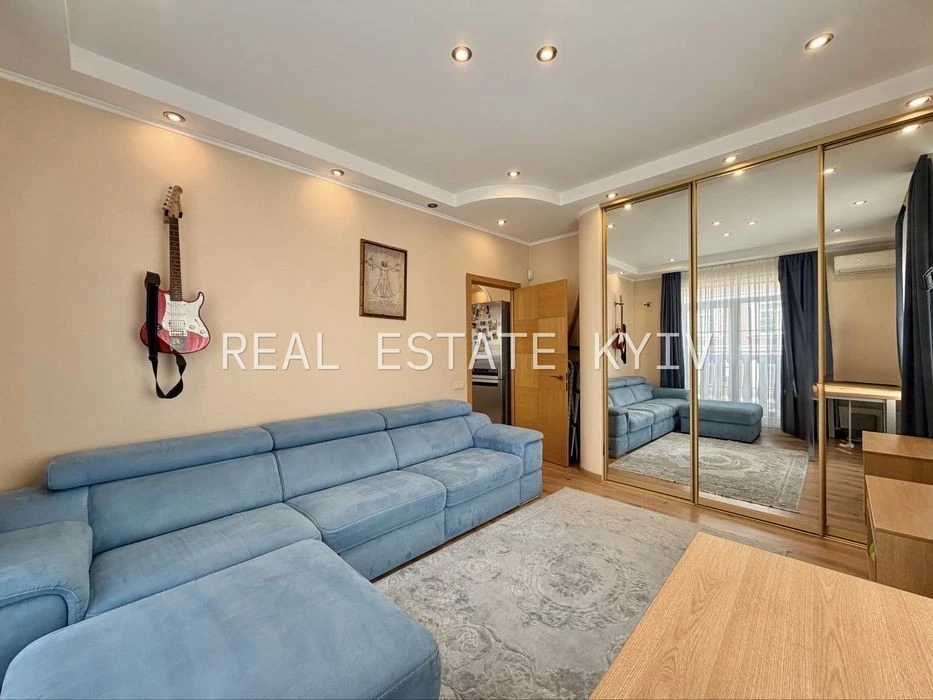 Without % 2-room apartment for sale 12 Dmytra Lutsenka St., British Residential Complex
