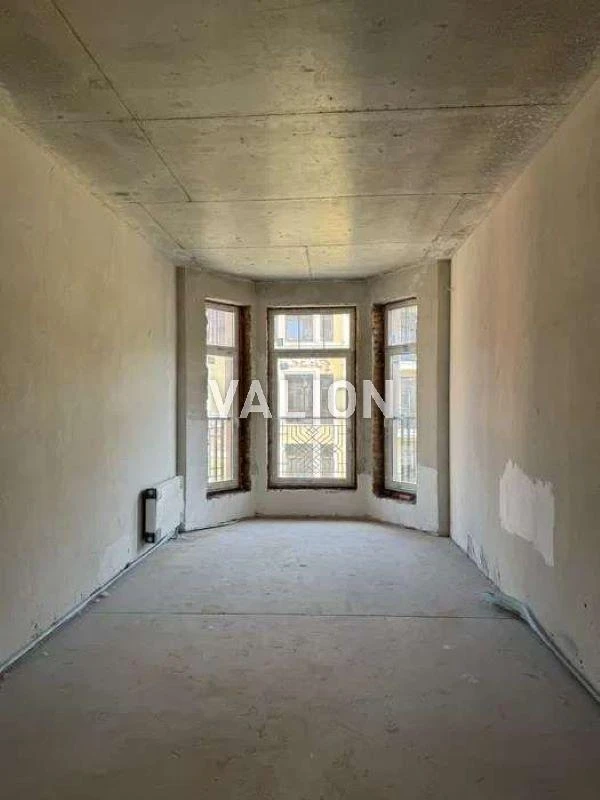 Продаж 1-к квартири вул. Дегтярна 16