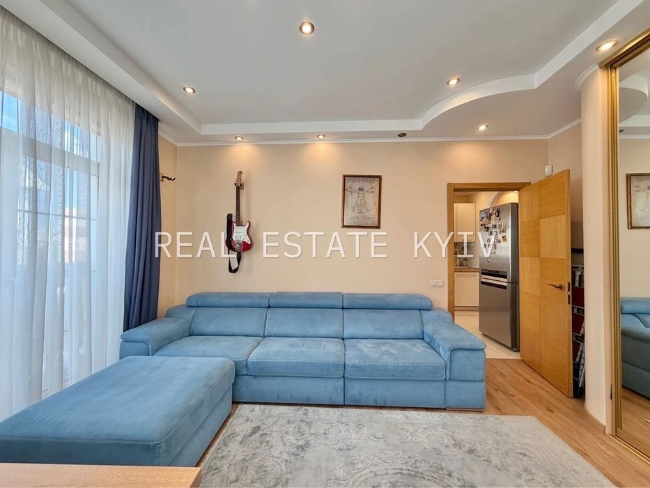 Without % 2-room apartment for sale 12 Dmytra Lutsenka St., British Residential Complex