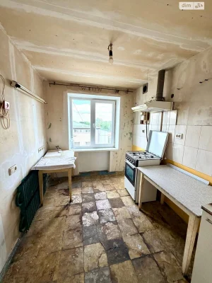 Продаж Квартира Титова