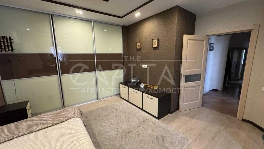 2-room apartment for sale 79 m2, Stepana Rudnytskoho St.