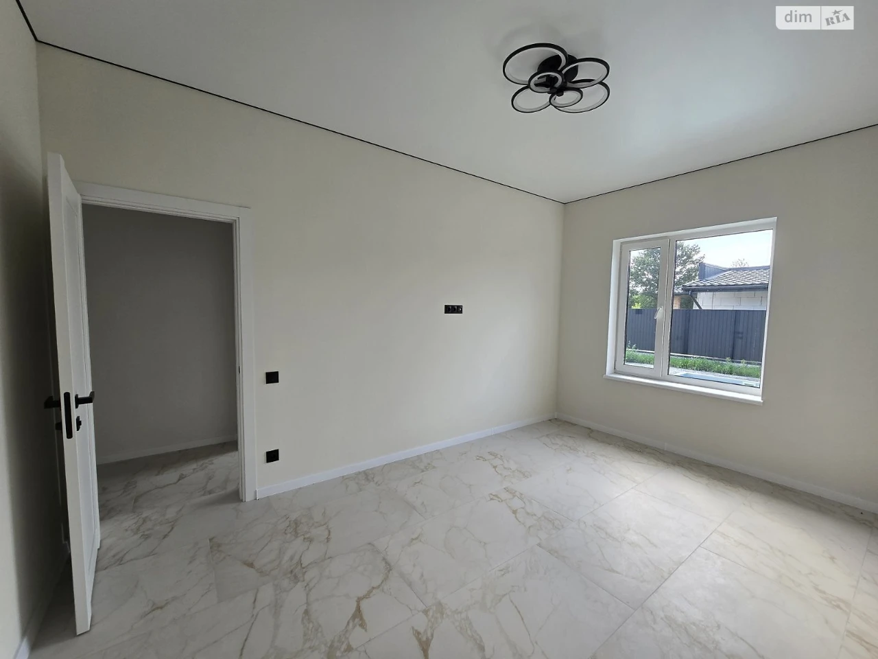 For Sale House Academic