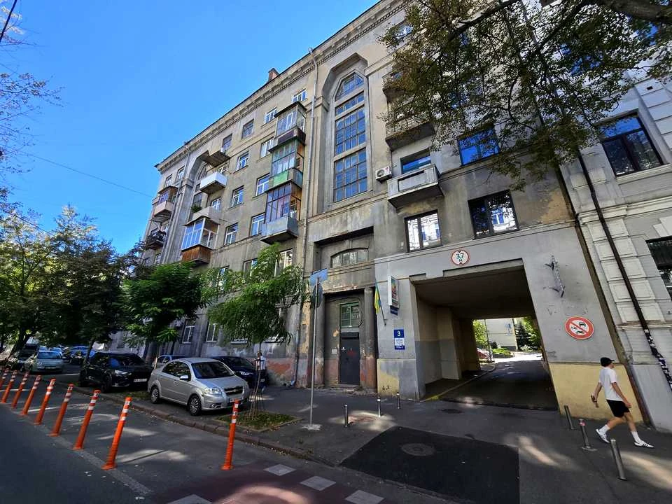 Квартира. Київ, В'ячеслава Липинського вул. (Чапаєва)