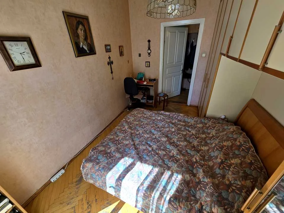 Квартира. Київ, В'ячеслава Липинського вул. (Чапаєва)