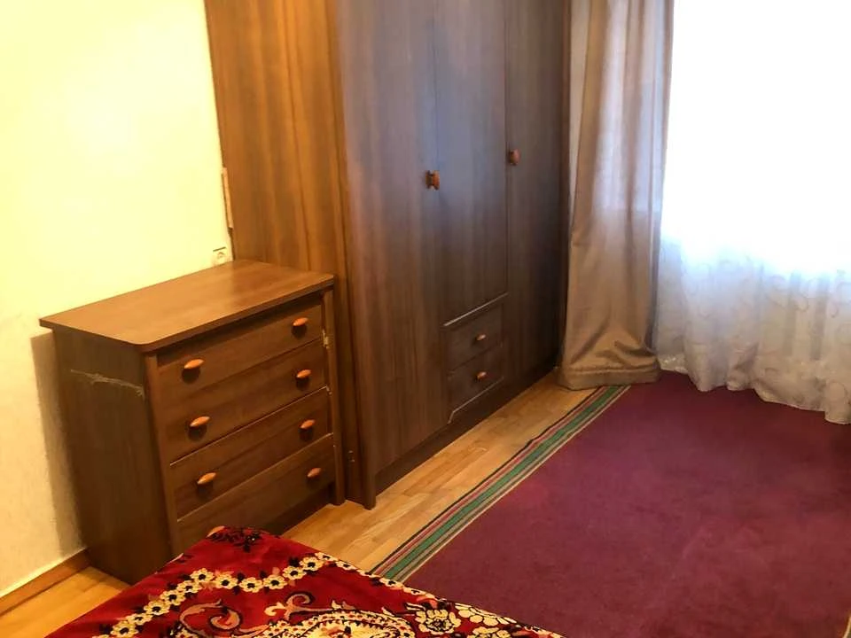 Квартира. Київ, Шолом-Алейхема вул.