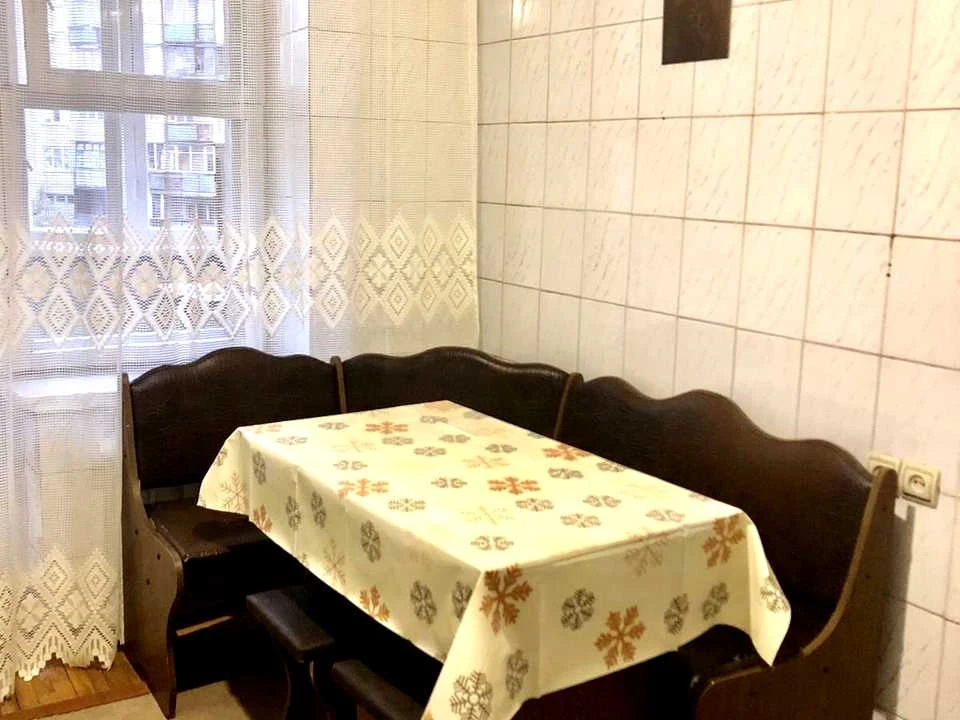 Квартира. Київ, Шолом-Алейхема вул.
