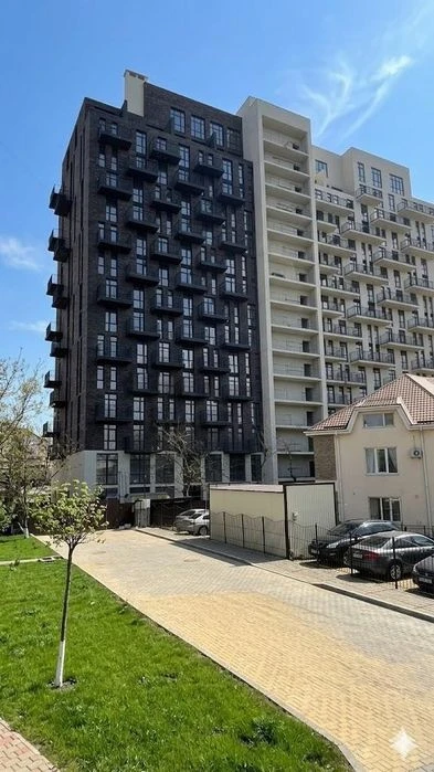 BEST PRICE! $29,000 "Space on Tulskaya". NO EXTRA CHARGES