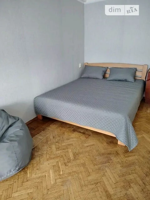 Довготривала оренда 1к квартири на наб. Русанівська 12/1 • I
