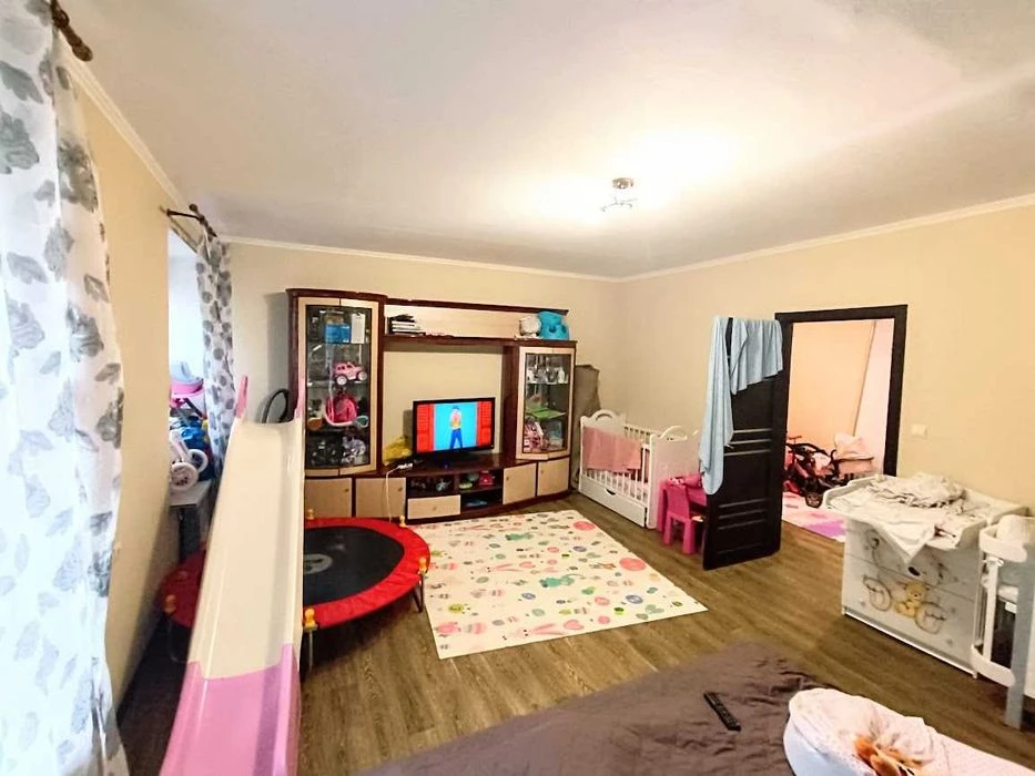 I will sell a 1-room apartment in a new building.