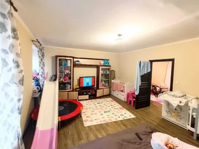 I will sell a 1-room apartment in a new building.