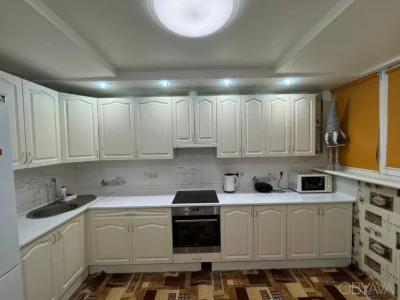 Соломії Крушельницької  15